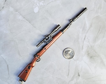 Keyring Large Weapon Replica Karabiner 98K Keychain Personal/Birthday Gift