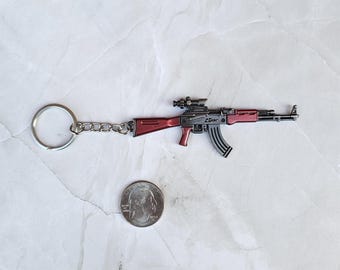 Llavero con réplica de arma, rifle de asalto AKM/AK74/AK47, regalo personal o de cumpleaños.