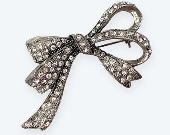 VTG 80s Bow Brooch Signed TC Tanya Creations Silver Tone Rhinestone Crystal Pin 3-D Ribbon Balletcore Jewelry Coquette Bridal
