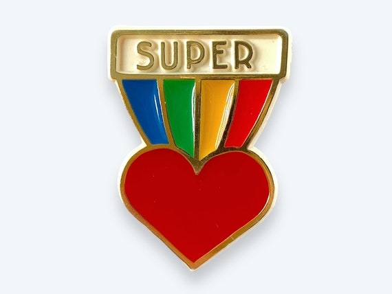 VTG 80s Hallmark SUPER Rainbow Heart Pin Pride LG… - image 1