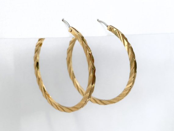 2 Pair Set of Vintage 70s - 80s Hoop Earrings Gol… - image 3