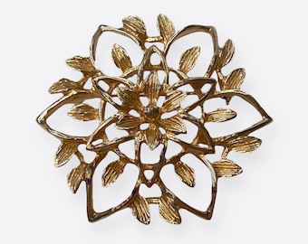 VTG 1962 Sarah Coventry Mandala Flower Brooch 'Peta-Lure' Gold Tone Filigree Leaves Floral Star MCM 60s Hair Accessories Bridal Bouquet