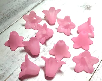 Soft Pink Lucite Lily Beads, 18mm Pink Lily Bead, Pink Lucite Lily, Pink Flower Bead, 12 Pc Pk, Julie's Bead Store, Plastic Pink Flower