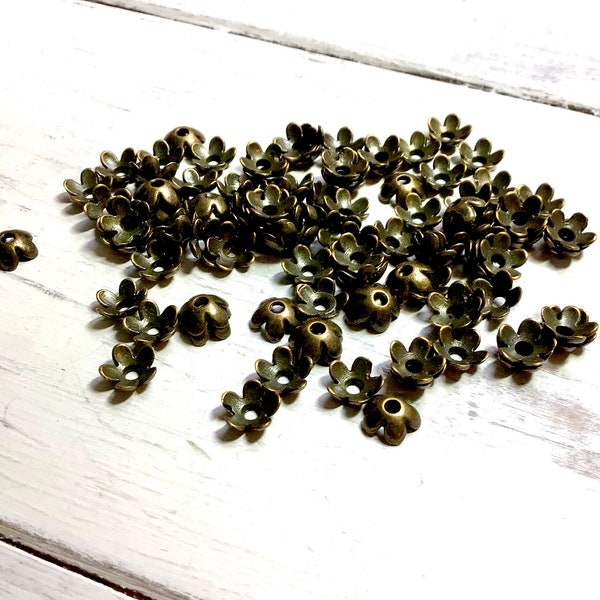 Cute Little 6mm Antique Brass Floral Bead Cap, 100 Pieces, 5 Petal Bead Cap, Antique Brass Bead Cap, 6mm Cap, Small Antique Bead Cap, Brass