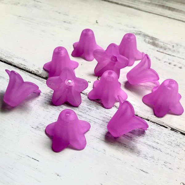 Orchid Lucite Lily Beads, 18mm Purple Flower Bead, Purple Lily Bead, 12 Pc, Violet Flower Bead, Bead Source, Julie's Bead Store, Plastic