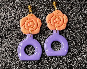 Pendientes colgantes de rosa y lavanda, joyería hecha a mano de arcilla polimérica y resina, regalo original para mujer