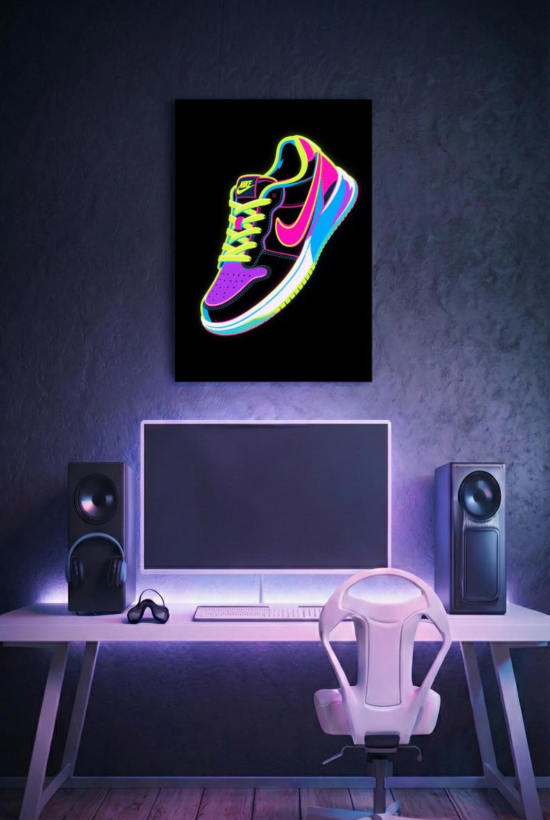 Impresión artística de zapatillas de neón - Póster de zapatillas deportivas vibrantes - Decoración de pared de zapatillas de arte pop - Arte atrevido para habitaciones de adolescentes imagen 4