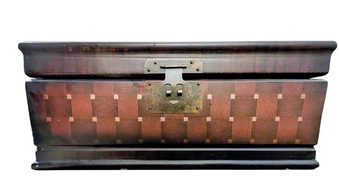 Vintage Wooden Keepsake Box Checkerboard Veneer Brass Latch Decorative ...
