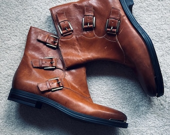 Stivaletti alla caviglia Enzo Angiolini in pelle marrone con tripla fibbia – Taglia donna 9.5 M, cerniera laterale