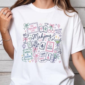 Mahjong | Cadeaux de mahjong pour femme, t-shirt Tile Queen, vêtements mignons pour les amateurs de mahjong, t-shirt graphique Game Night, vie de mahjong