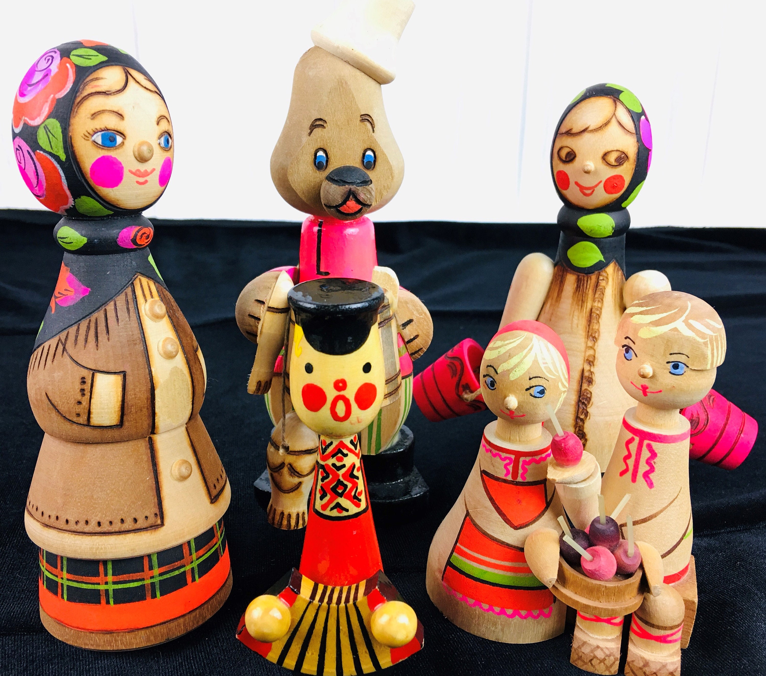 Handmade Aebywka Russian Mockba Wooden Dolls Colorfuly Hand Etsy