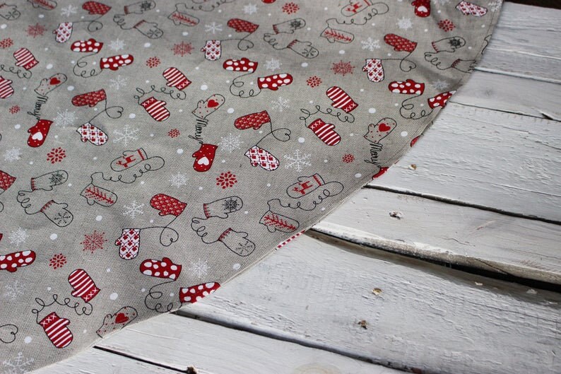 gift for Christmas oval cottage table decor Round Christmas Linen tablecloth