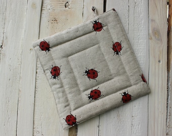 Pot Holder With Ladybugs, Linen Kitchen Pot Holder with ladybird print, Christmas Gift for the cook or baker