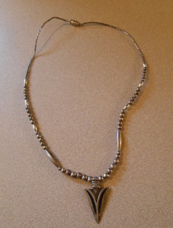 Vintage Hand Made Arrow Head Necklace Sterling