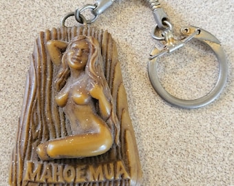 Vintage Coco Joe's Mahoe Hawaiian Tiki Key Fob