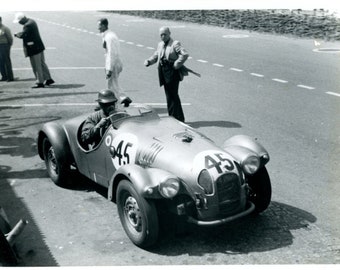 Vintage Photo Snapshot Car Racing Grand Prix Formula One