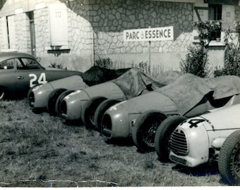 Vintage Photo Snapshot Car Racing Grand Prix Formula One