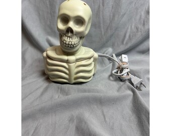 Skeleton Skull Wax Melt Warmer Electric Ceramic Halloween Decor