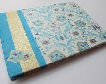 Gold and Turquoise Peacock Wedding Guest Book: Blue and Metallic Gold Romantic Guestbook