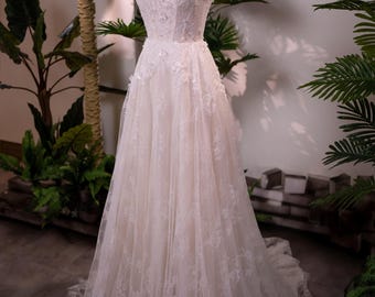 Strapless Lace A-Line Wedding Dress | Romantic Floral Bridal Gown with Train | Off Shoulder Look | Custom Made Wedding Dress