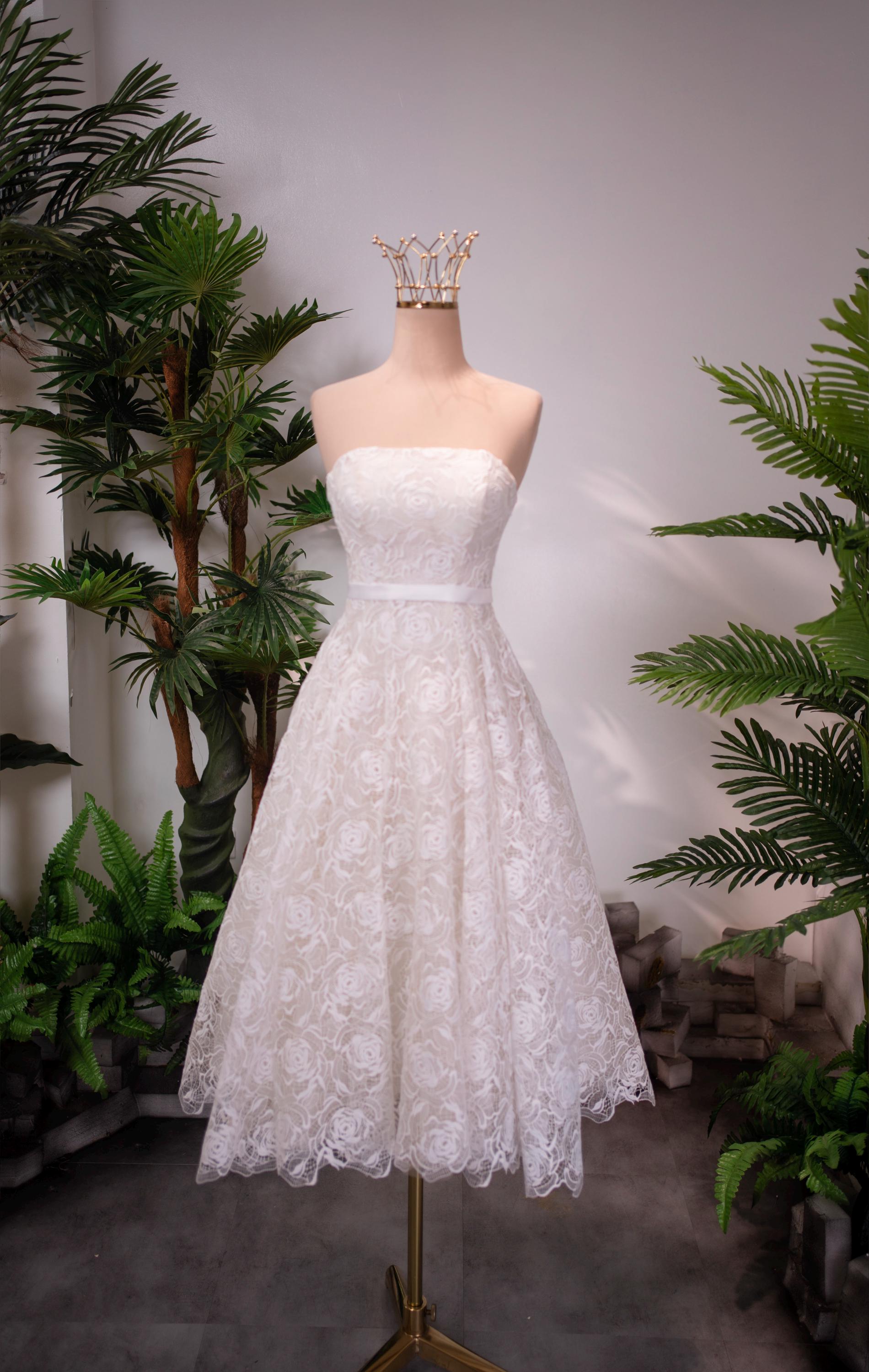 ebay wedding dresses Elegant Long Sleeve Lace Applique A Line Sweep Train Bridal Gown Ivory Bridal Dresses for sale