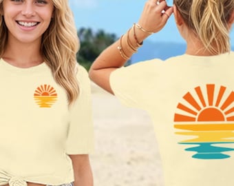 The Sun T-shirt features a sun and sea print – a tropical design. A classic party tee.
