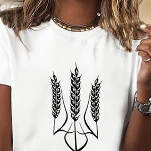 Camiseta unisex con estampado de tridente ucraniano y espigas de trigo, manga corta, estilo primavera-verano