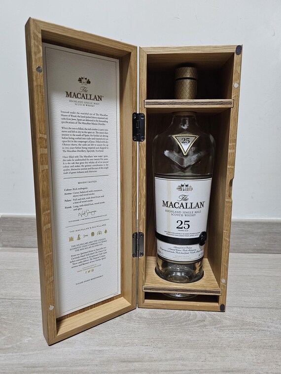 Macallan 25 Year Old Empty Bottle With Original Box|authentic Macallan 25 Year Old Empty Bottle With Original Box|authentic