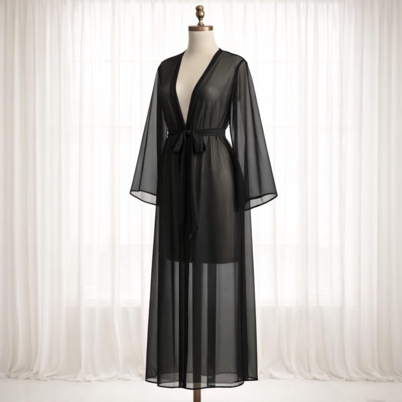 Luxe zwarte kimono voor fotoshoot, lang bruidsgewaad om in te loungen, bedekken bruidsmeisje afbeelding 1