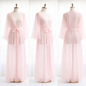 Luxe zwarte kimono voor fotoshoot, lang bruidsgewaad om in te loungen, bedekken bruidsmeisje afbeelding 4