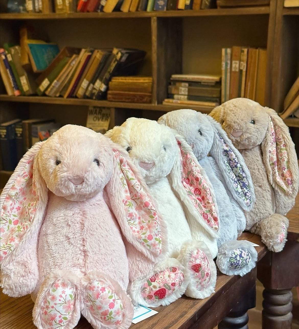 Jellycat Bashful Blush Bunny - Etsy Canada