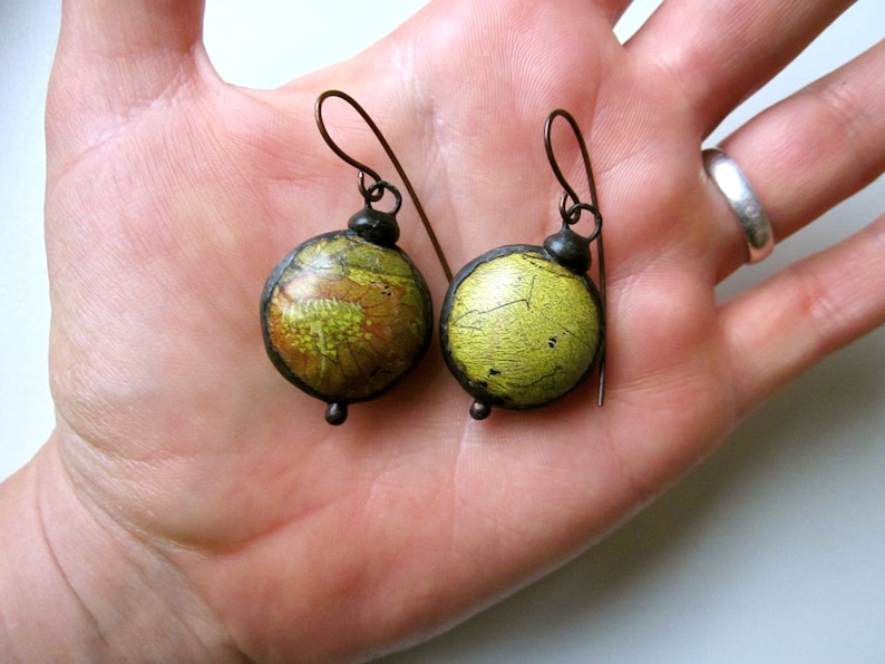primitive distressed assemblage lime green pink flower recycled tin hollow bauble black metal earring Don/'t Let Anybody Tell You Different