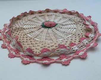 Vintage Ivory Pink and Green Center Crocheted Flower Doily