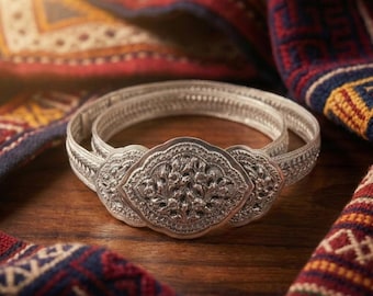 Hand-Forged Tribal Belt, Filigree Nomad Waist Accessory, White Metal