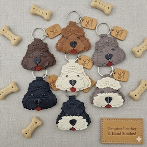 Llavero de cuero hecho a mano con diseño de perro Cockapoo o Labradoodle / Regalo para llavero
