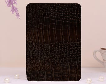 Leather Personalized E-Reader Case with HandStrap Fits Kindle 10/11/12th,Kindle Colorsoft,Paperwhite 12/11/10th,Kobo Clara,Kobo Libra