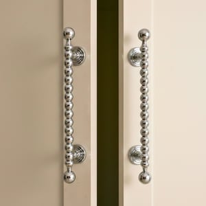 Cabinet Pulls: Vintage Chrome Bar Handles and Knobs, Kitchen and Wardrobe Doors