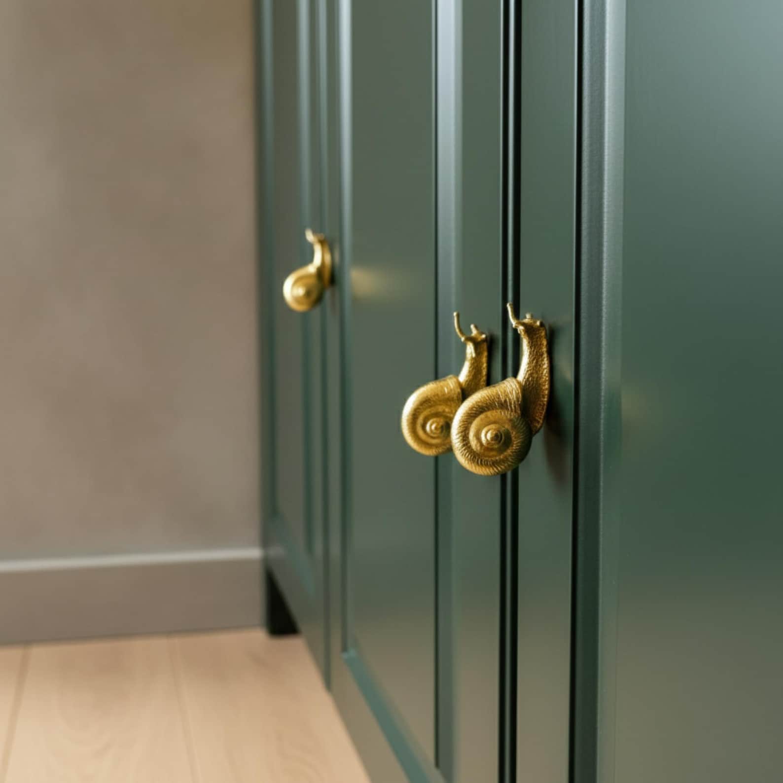 Snail Cabinet Knobs - Small: 42mm(1.65")
