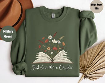 Retro Book Lover Gift, Reading Sweatshirt, Just One More Chapter Sweater, Books Club Matching Pullover, Gift For Librarian, Aesthetic Hoodie