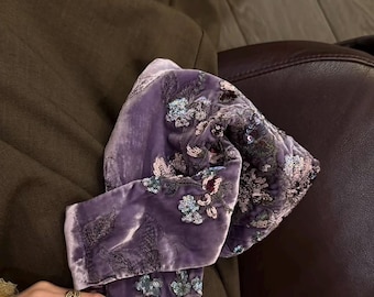 Polstasje van zijden fluweel, geborduurd met kralen en pailletten in de vorm van een bloem, nieuwe Chinese avondclutch