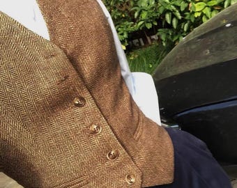 Hourglass Slim Fit Tweed Vest – Custom Vintage 1930s Herringbone Wool Waistcoat for Women
