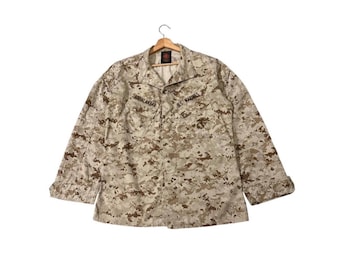RARE!! Vintage 80’s Desert Insect Repellent Camouflage United States Marine Corps USMC Military Jacket
