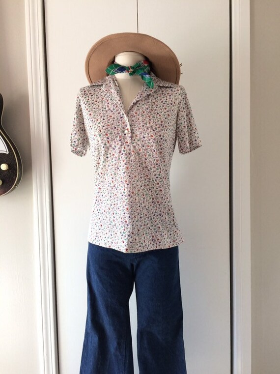 Vintage Polyester Blouse // White Polo Shirt with