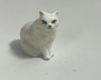 Gatito miniatura vintage completamente blanco de cerámica