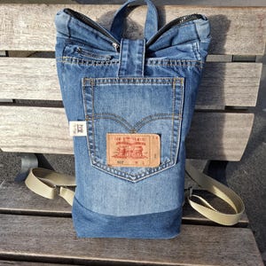 Handmade backpack made from recycled Levi's denim – Unique upcycled bag – Magnetic closure – Handcrafted