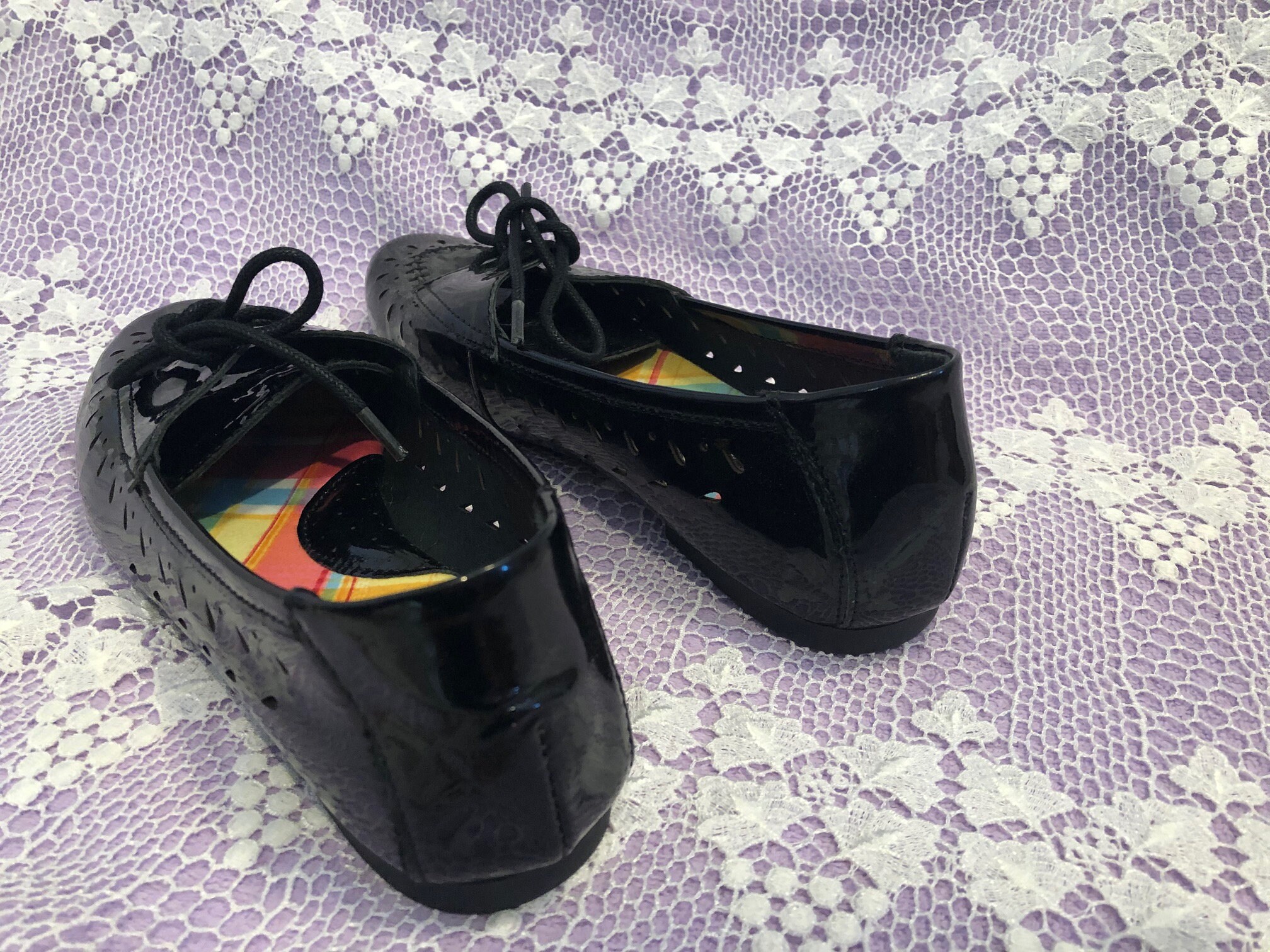 born black patent leather shoes