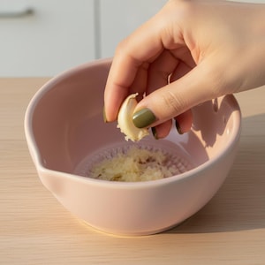 3-in-1 Kitchen Tool – Handmade Pink Ceramic Grater Bowl for Garlic Ginger and Fresh Herbs