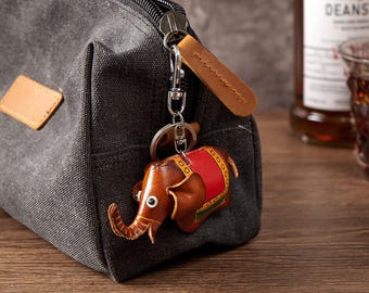 Llavero de elefante hecho a mano, llavero de animal de cuero, regalo especial para amantes de la naturaleza, regalo para amantes de los animales, adorno para bolso, regalo para amigos.