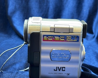 Vintage JVC GR-D325E, niet getest