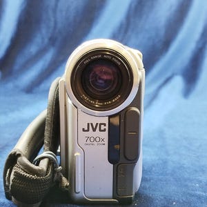 Vintage JVC GR-DX55E Untested